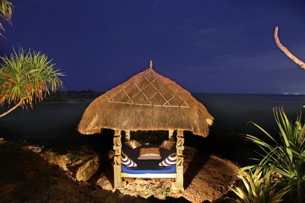 Villa Lumba Lumba - Oceanfront & Spectacular View! Lembongan Εξωτερικό φωτογραφία