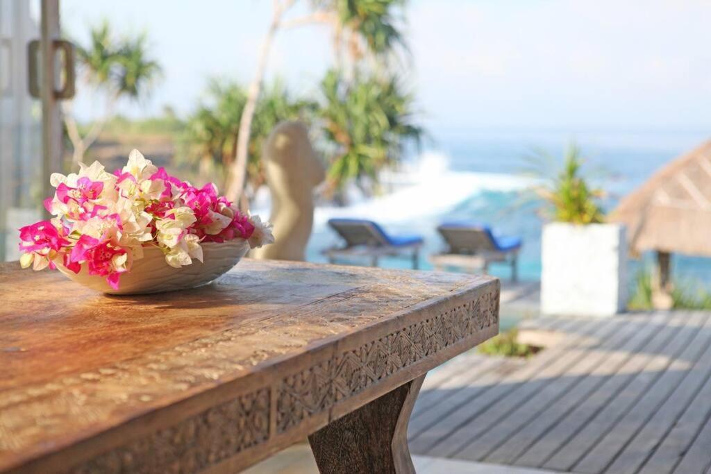 Villa Lumba Lumba - Oceanfront & Spectacular View! Lembongan Εξωτερικό φωτογραφία